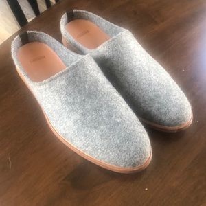 Rhodes Footwear: The Wool House Shoe, sz 12